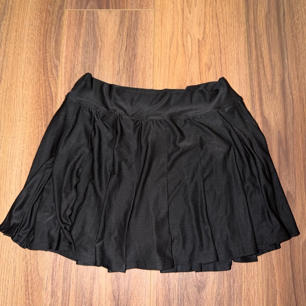 New In Chic Black Skater Skirt